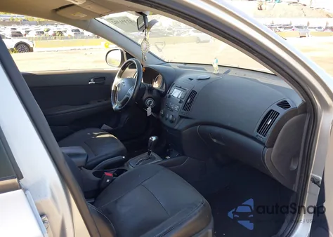 2009 Hyundai Elantra Touring из США, поврежденный, VIN KMHDC86E99U033025